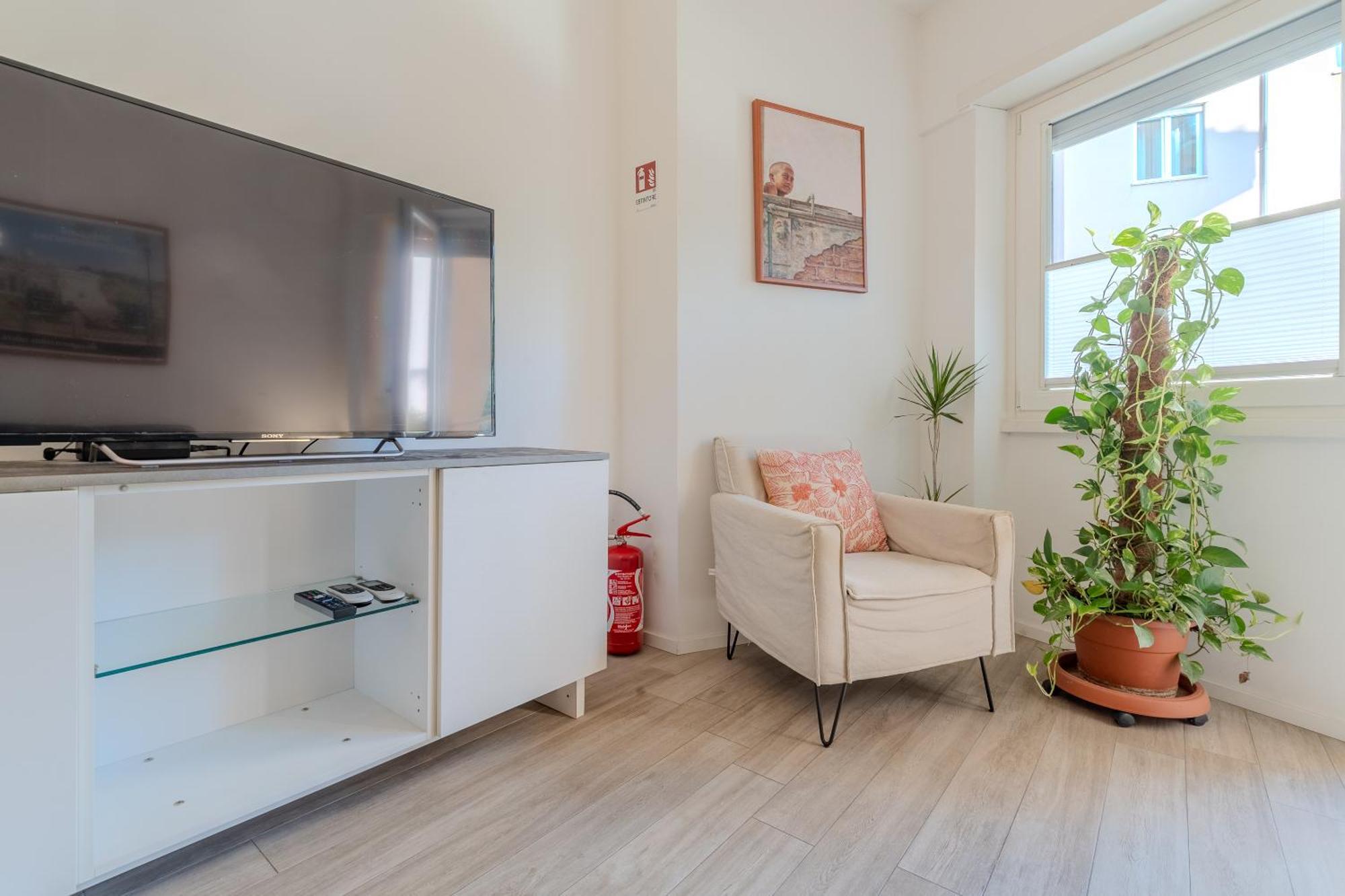 Journalist Sistine Chapel Apartment Rome