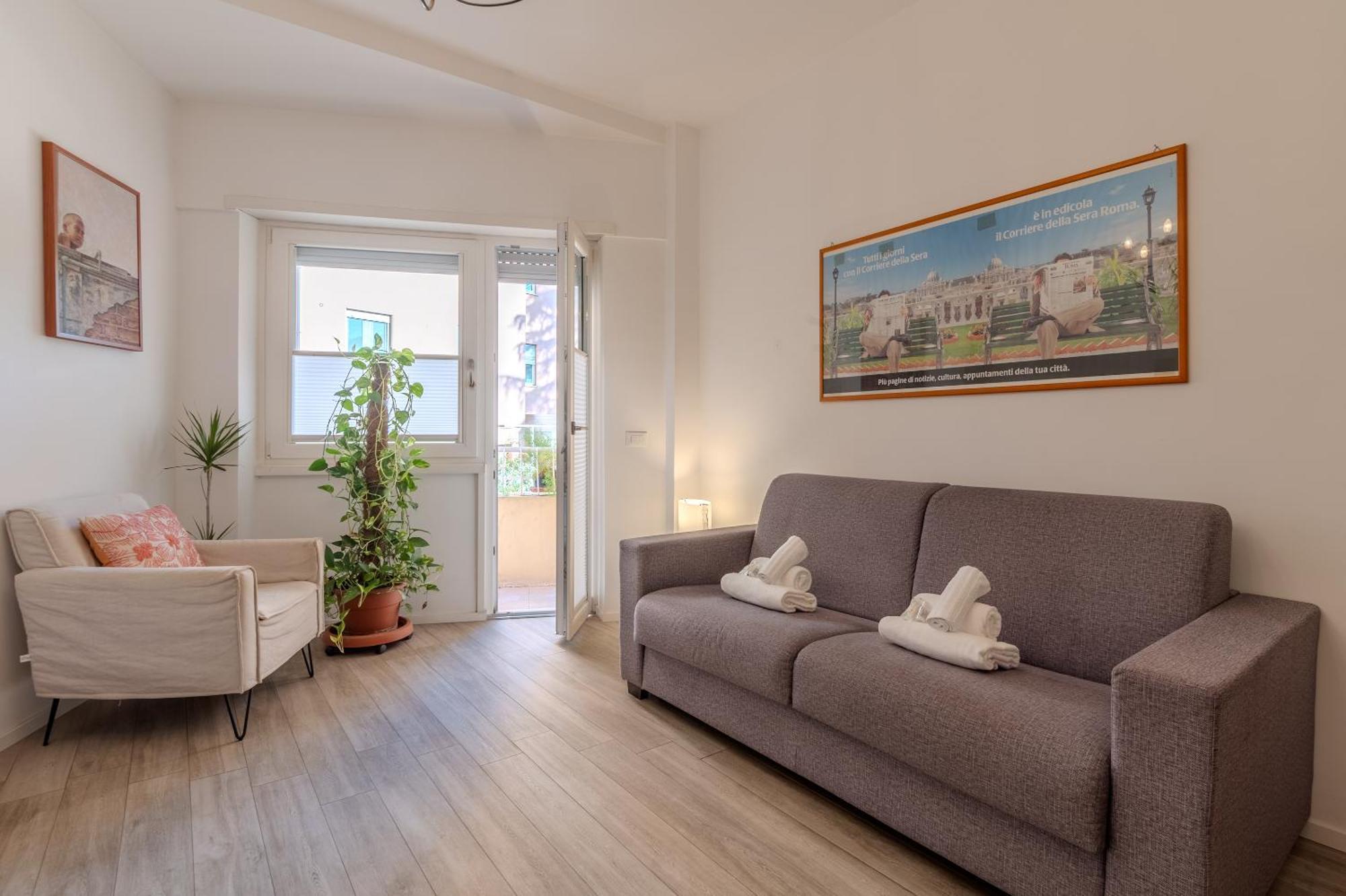 Apartment Journalist Sistine Chapel Rome